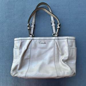 Coach Galley Leather Shoulder Bag, Beige, “East West” Style, F17721